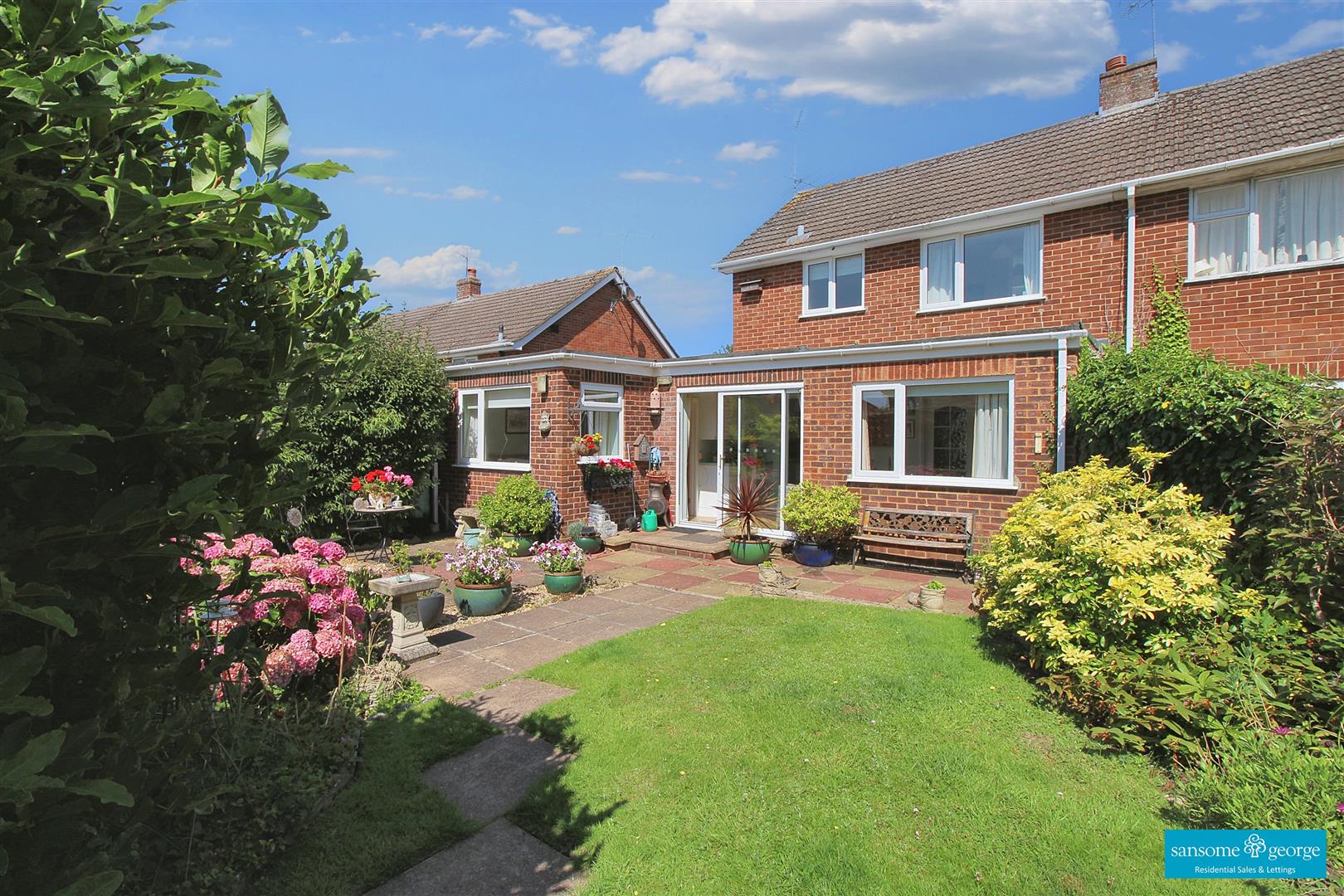 Foxcombe Drive, Tilehurst, Reading
